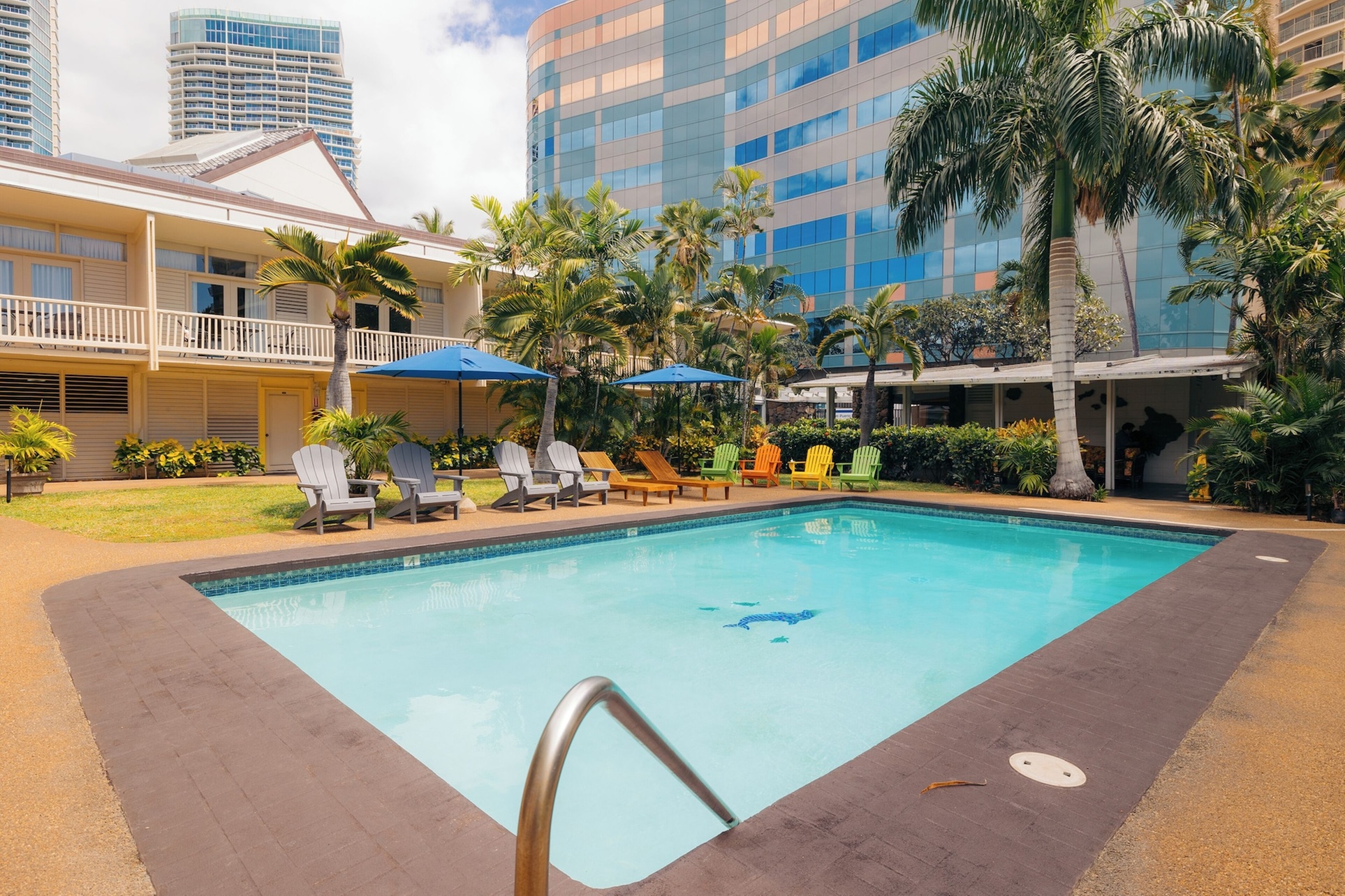 Waikiki Heritage Hotel
