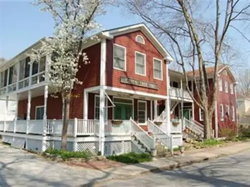 The Green Tree Inn - Primary Image