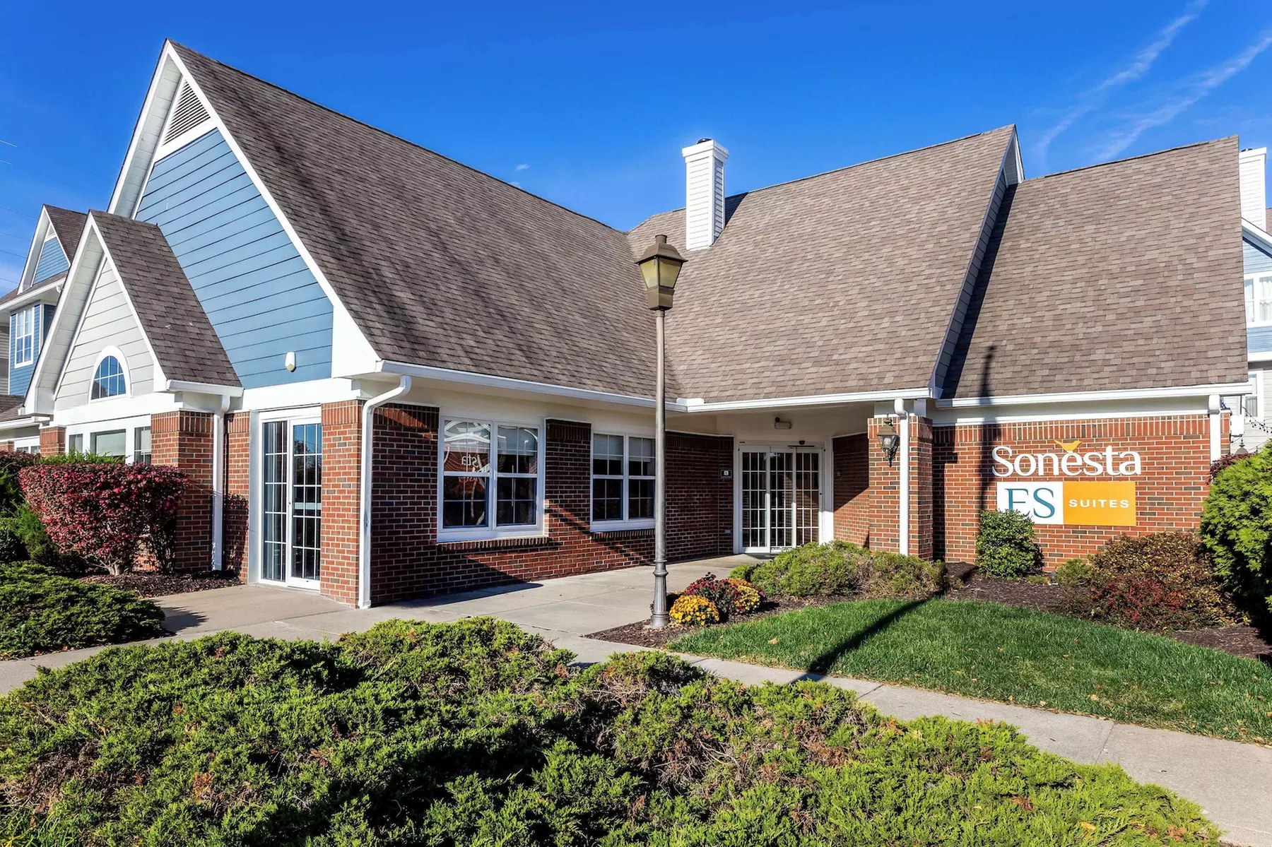 Sonesta ES Suites Charleston - Primary Image