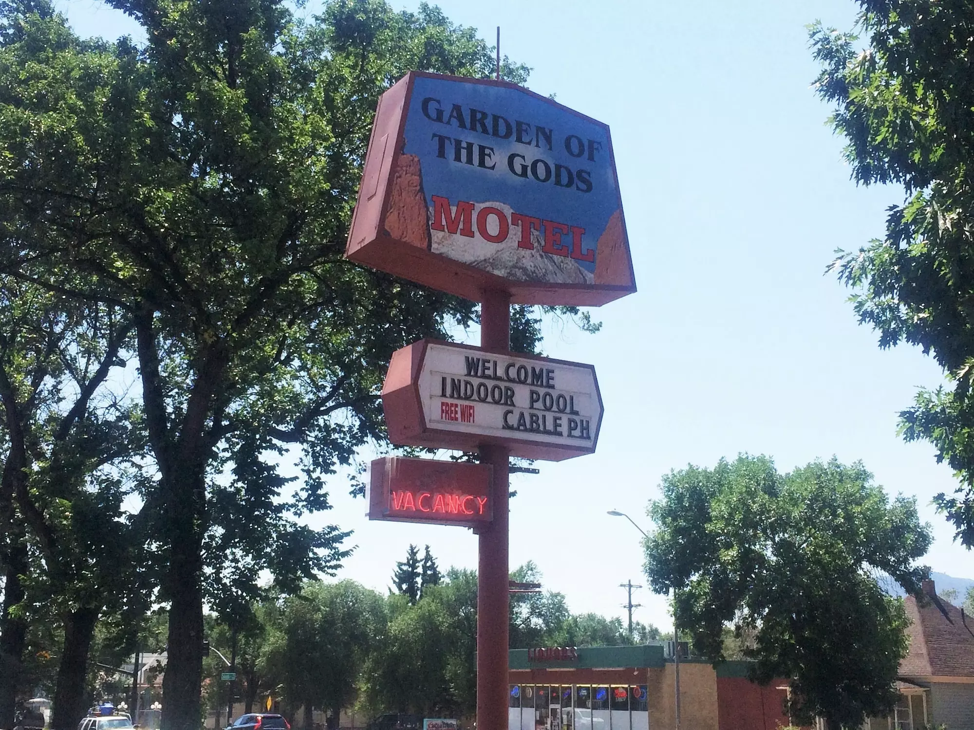 Garden of the Gods Motel - Primary Image