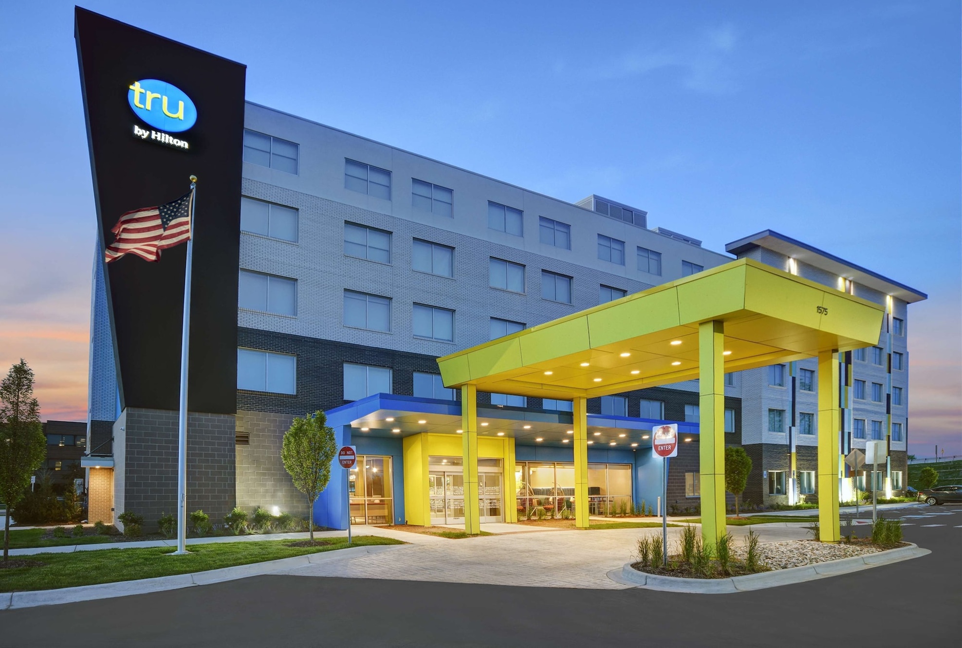 Tru by Hilton Troy Detroit