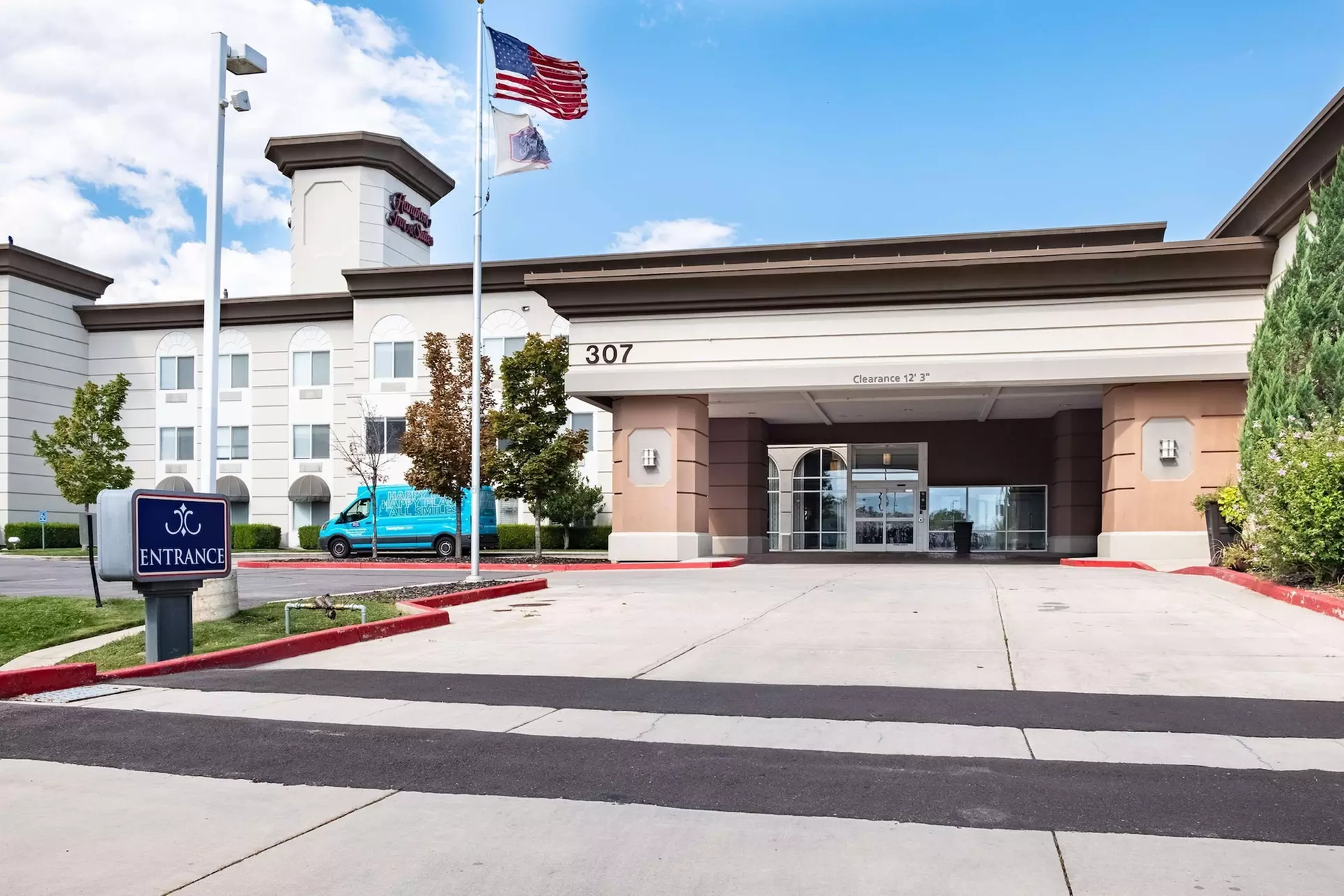 Hampton Inn & Suites Salt Lake City Airport - Primary Image