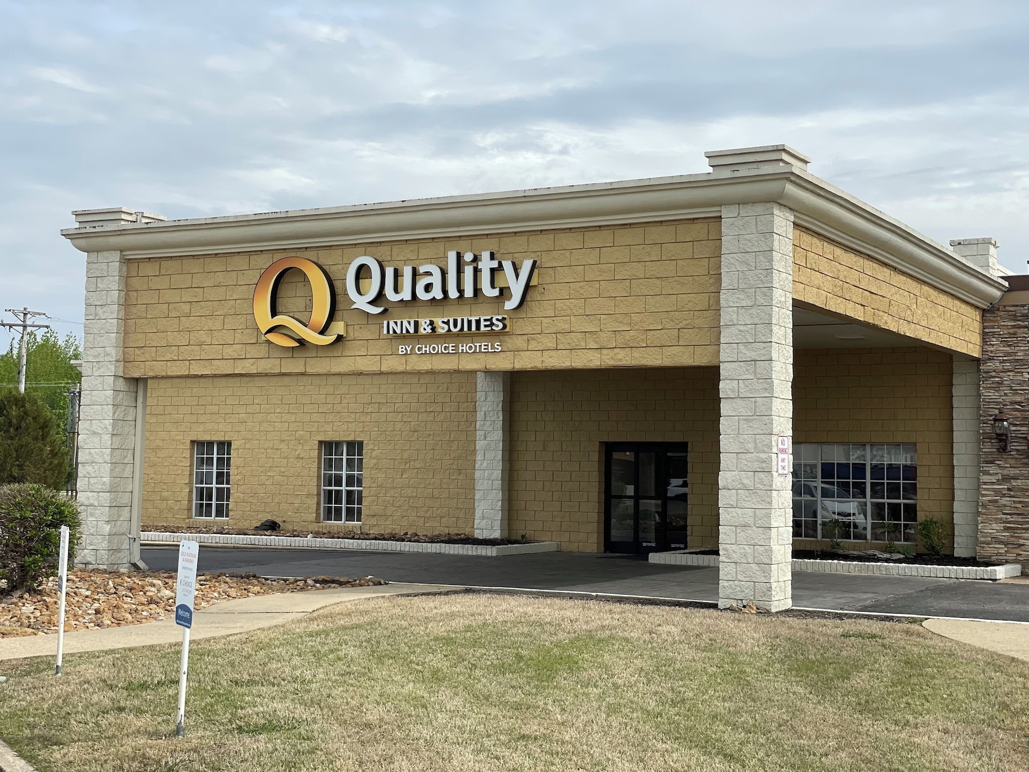 Quality Inn & Suites