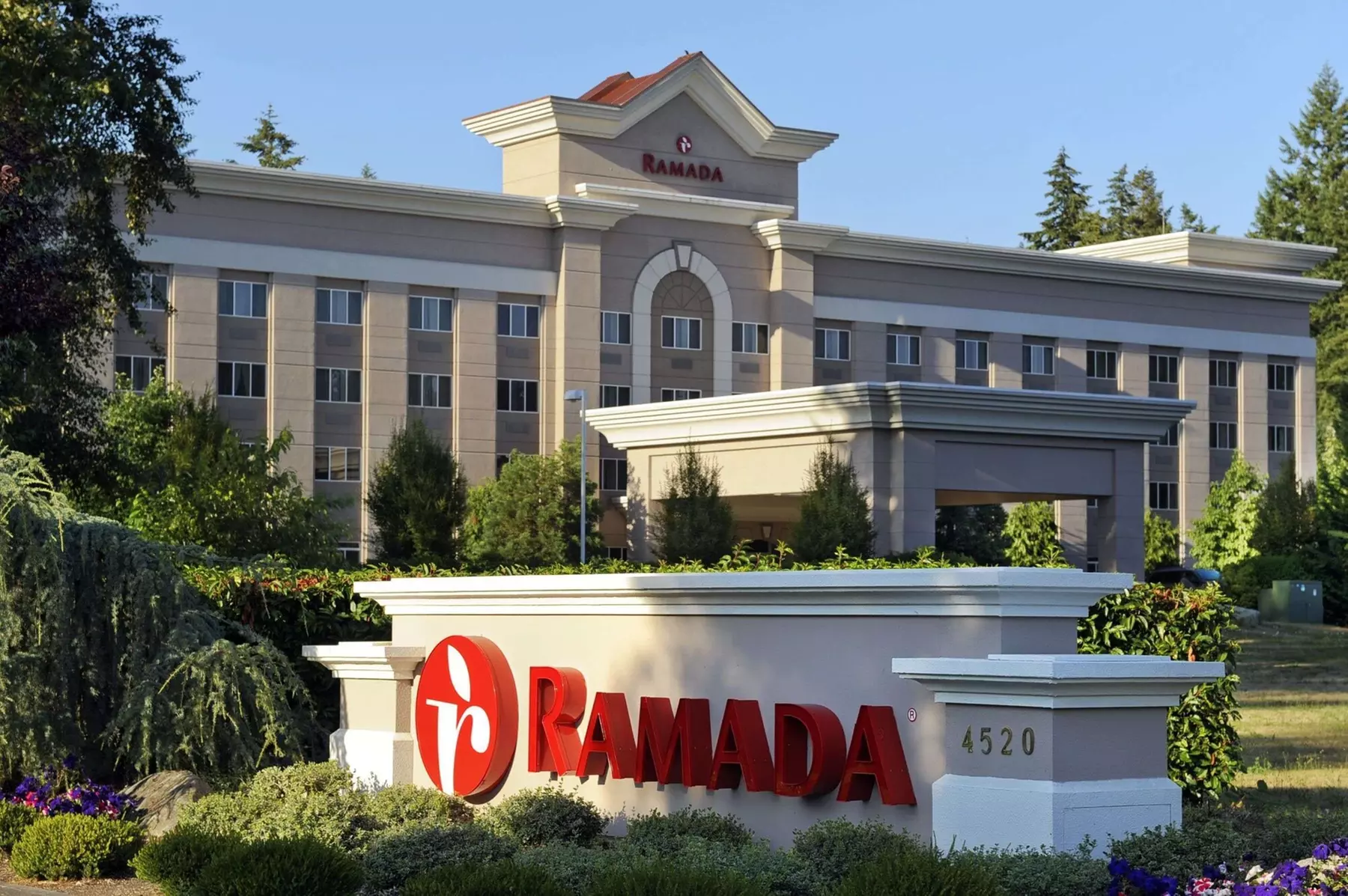 Ramada by Wyndham Olympia - Primary Image
