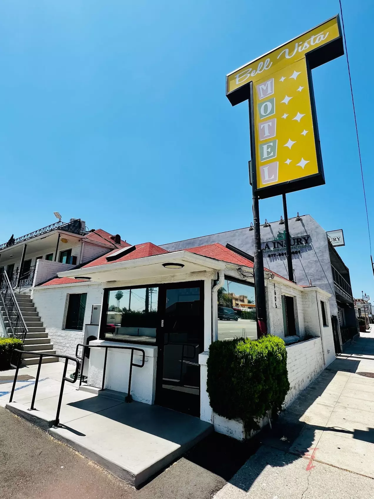 Bell Vista Motel - Primary Image