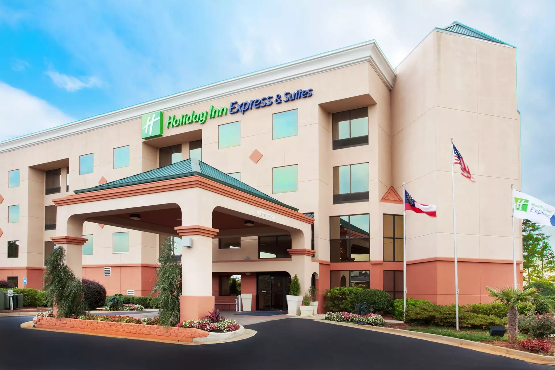 Holiday Inn Express Hotel & Suites by IHG - Primary Image