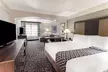 La Quinta Inn & Suites by Wyndham Seguin - Second Medium
