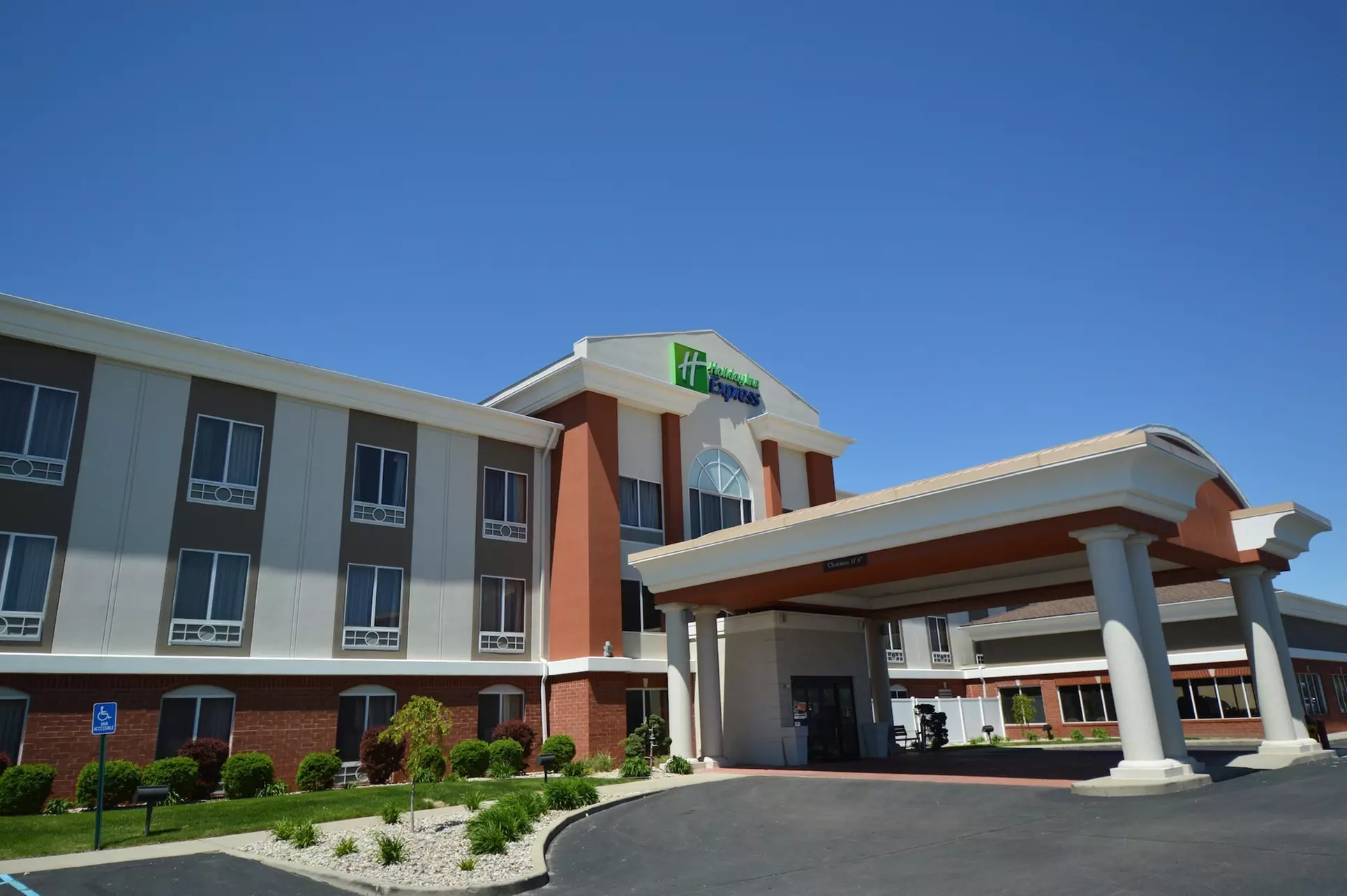 Holiday Inn Express Toledo-Oregon, an IHG Hotel - Primary Image