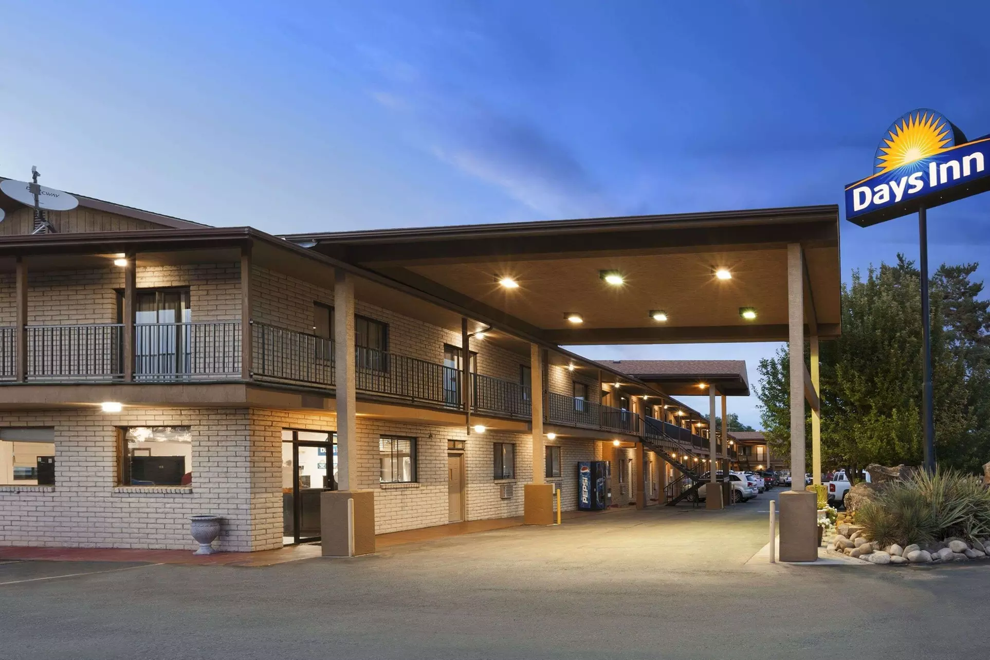 Days Inn by Wyndham Cortez - Primary Image