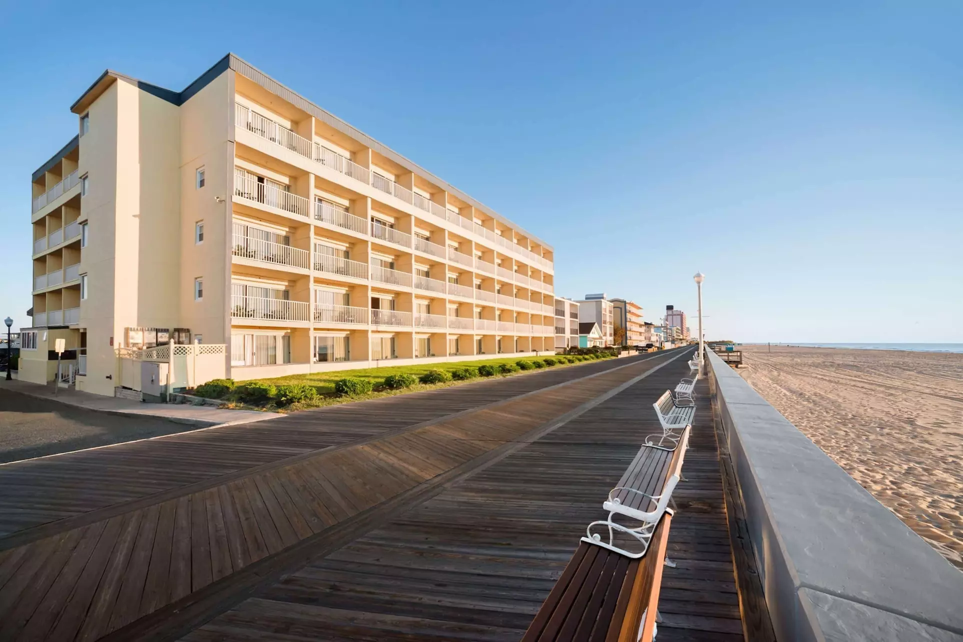 Howard Johnson by Wyndham Ocean City Oceanfront - Primary Image