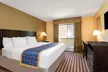 Days Inn by Wyndham Hillsborough - Second Medium