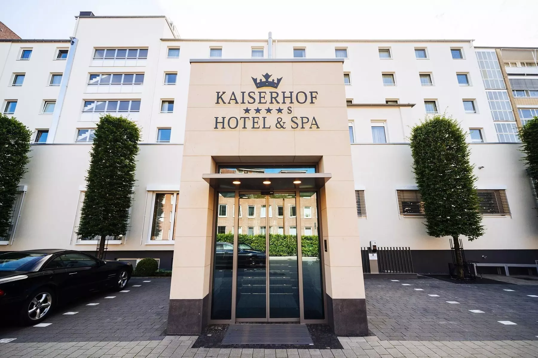 Hotel Kaiserhof - Primary Image
