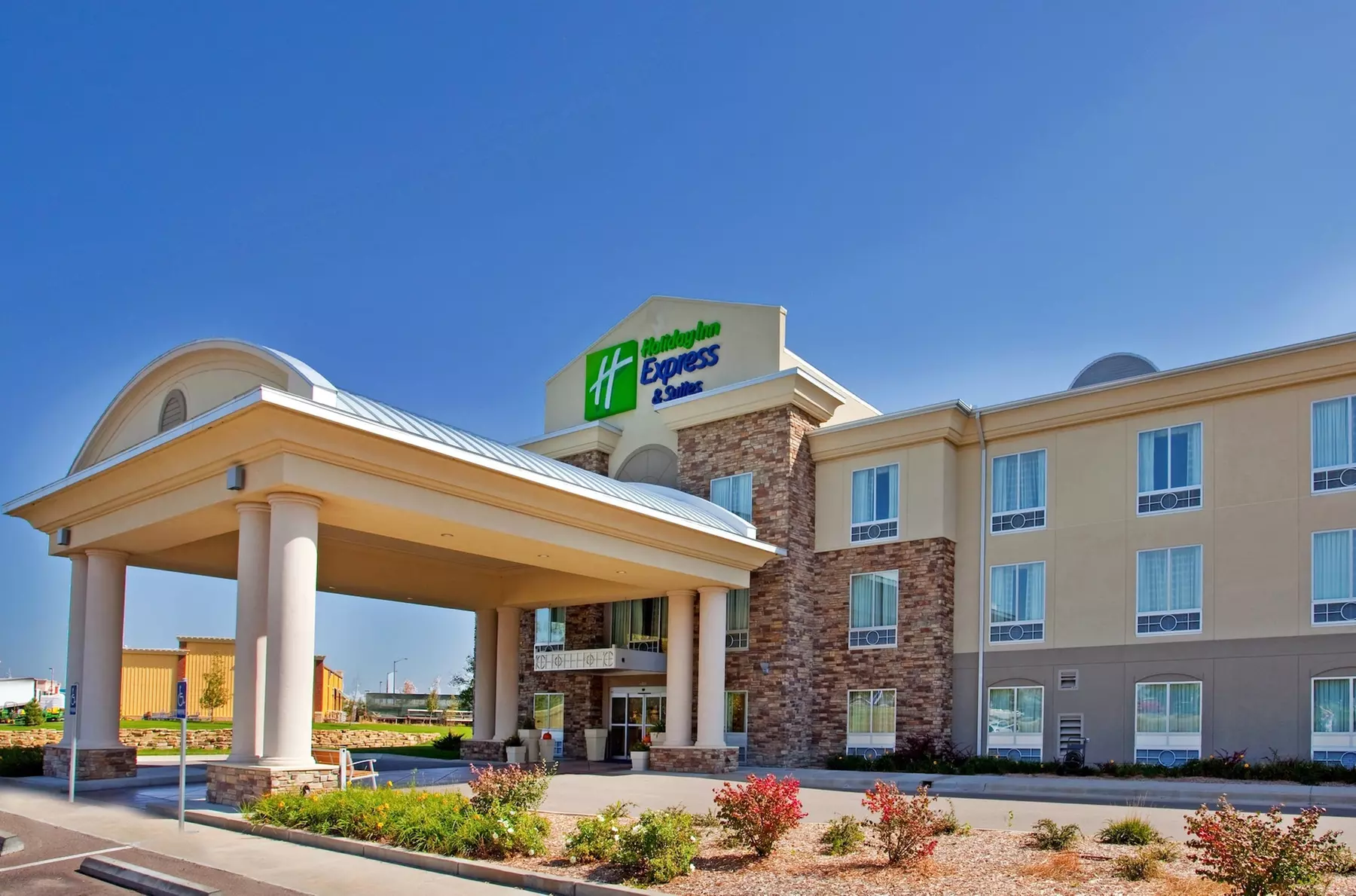 Holiday Inn Express Hotel & Suites East Wichita I-35 Andover by IHG - Primary Image