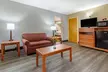 Econo Lodge Southern Pines - Second Medium