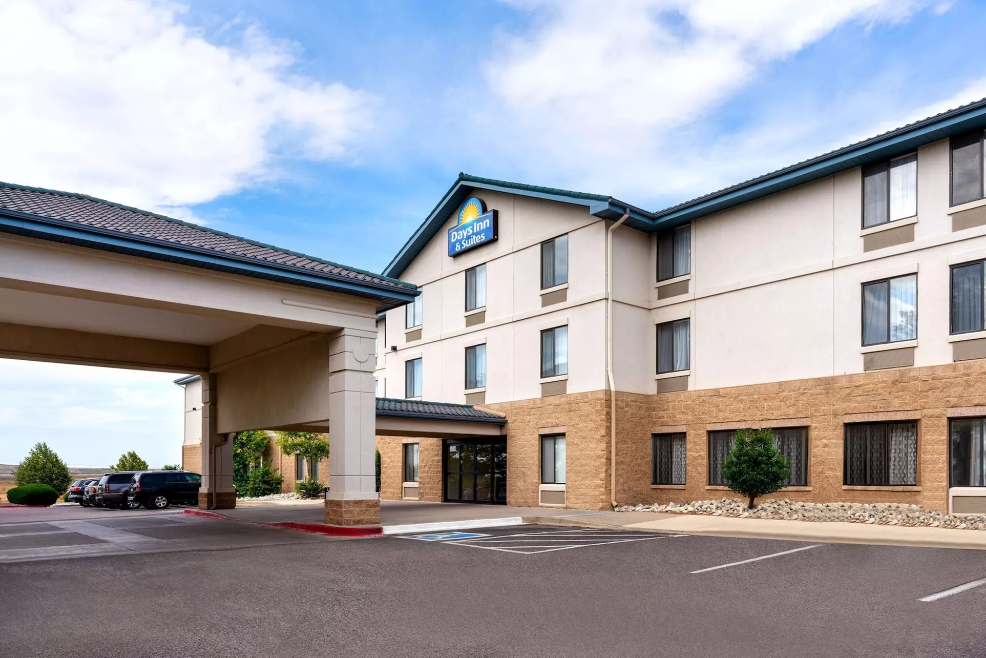 Days Inn & Suites by Wyndham Denver International Airport - Primary Image