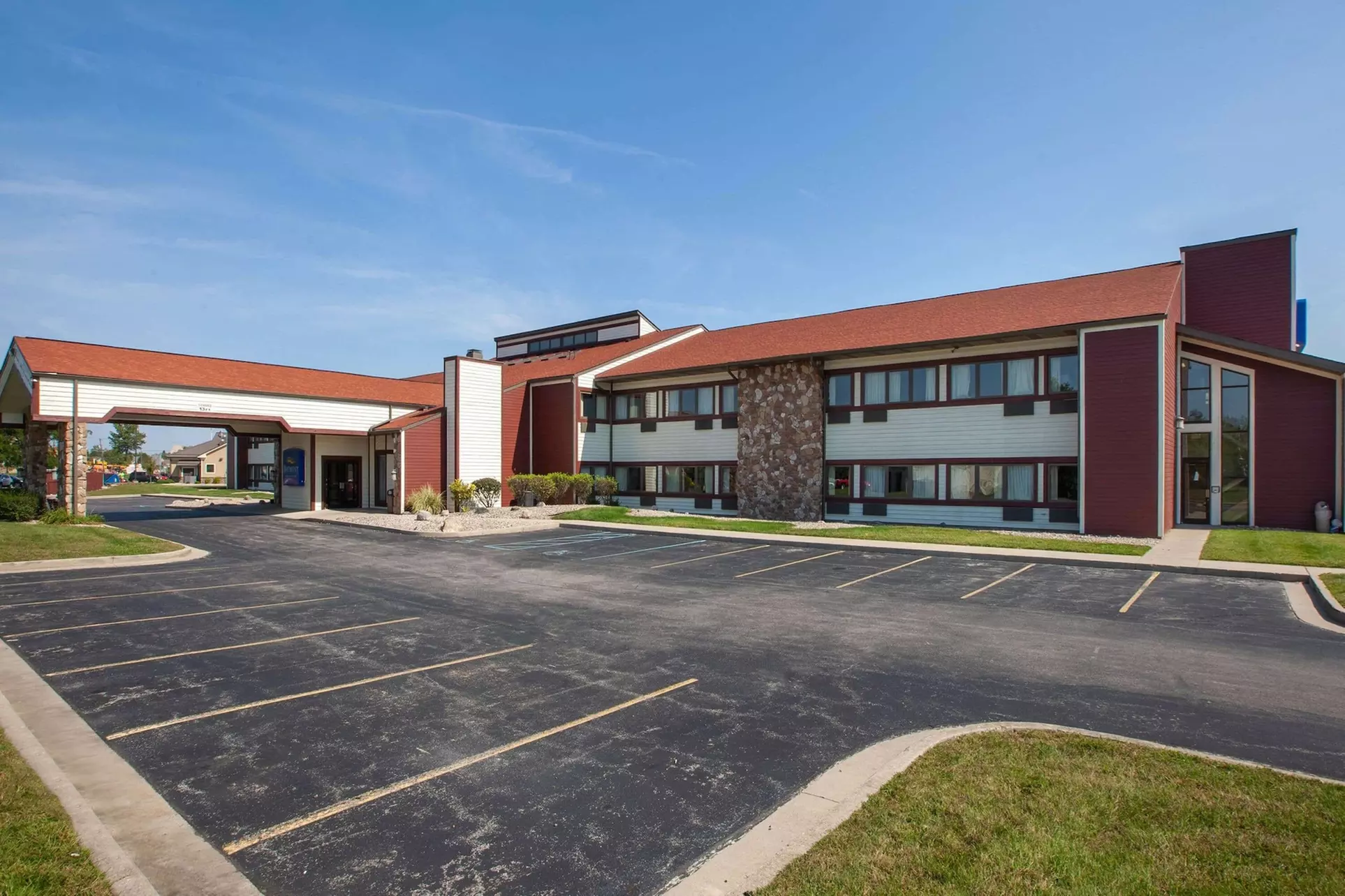 Baymont by Wyndham Franklin - Primary Image