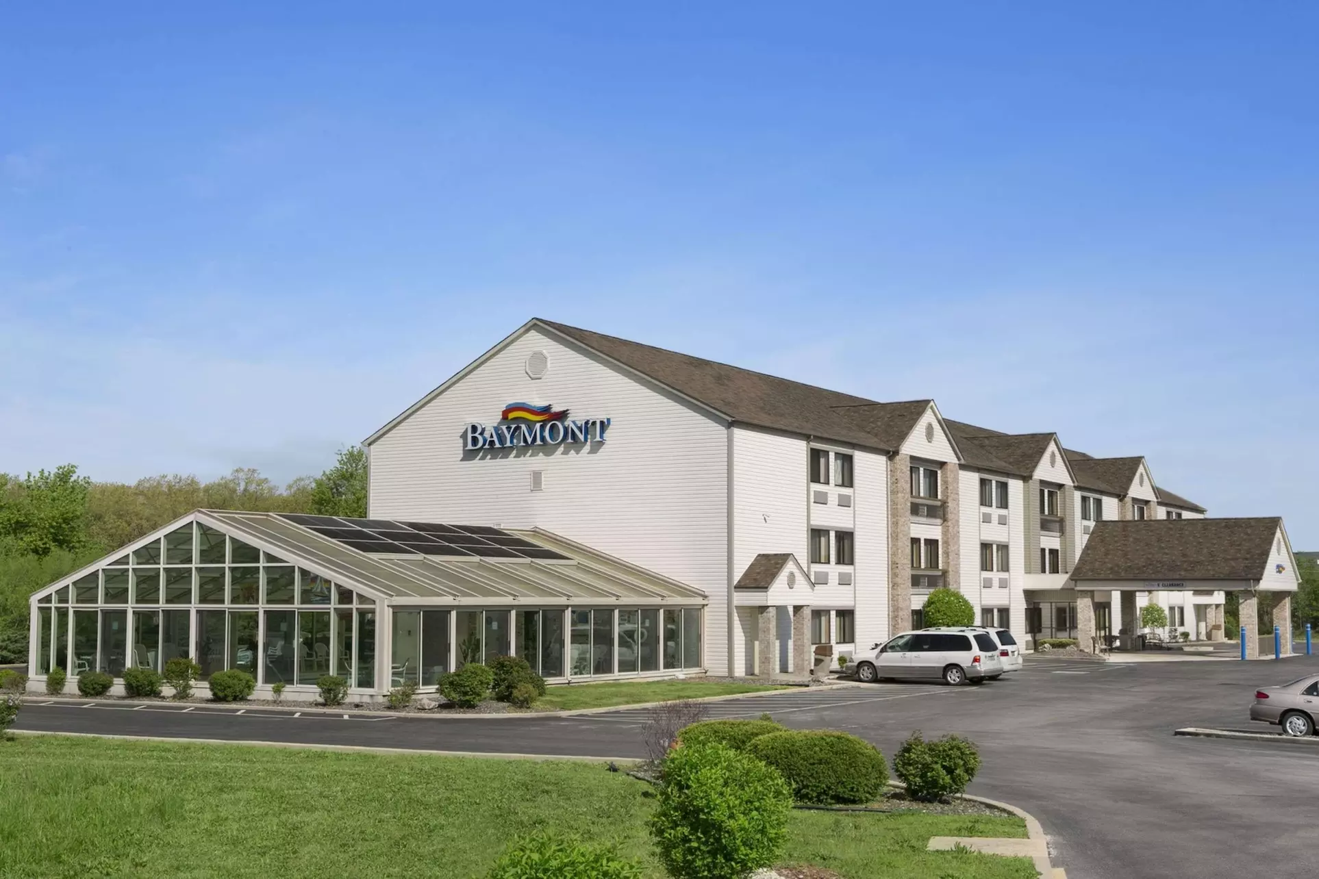 Baymont by Wyndham Sullivan - Primary Image