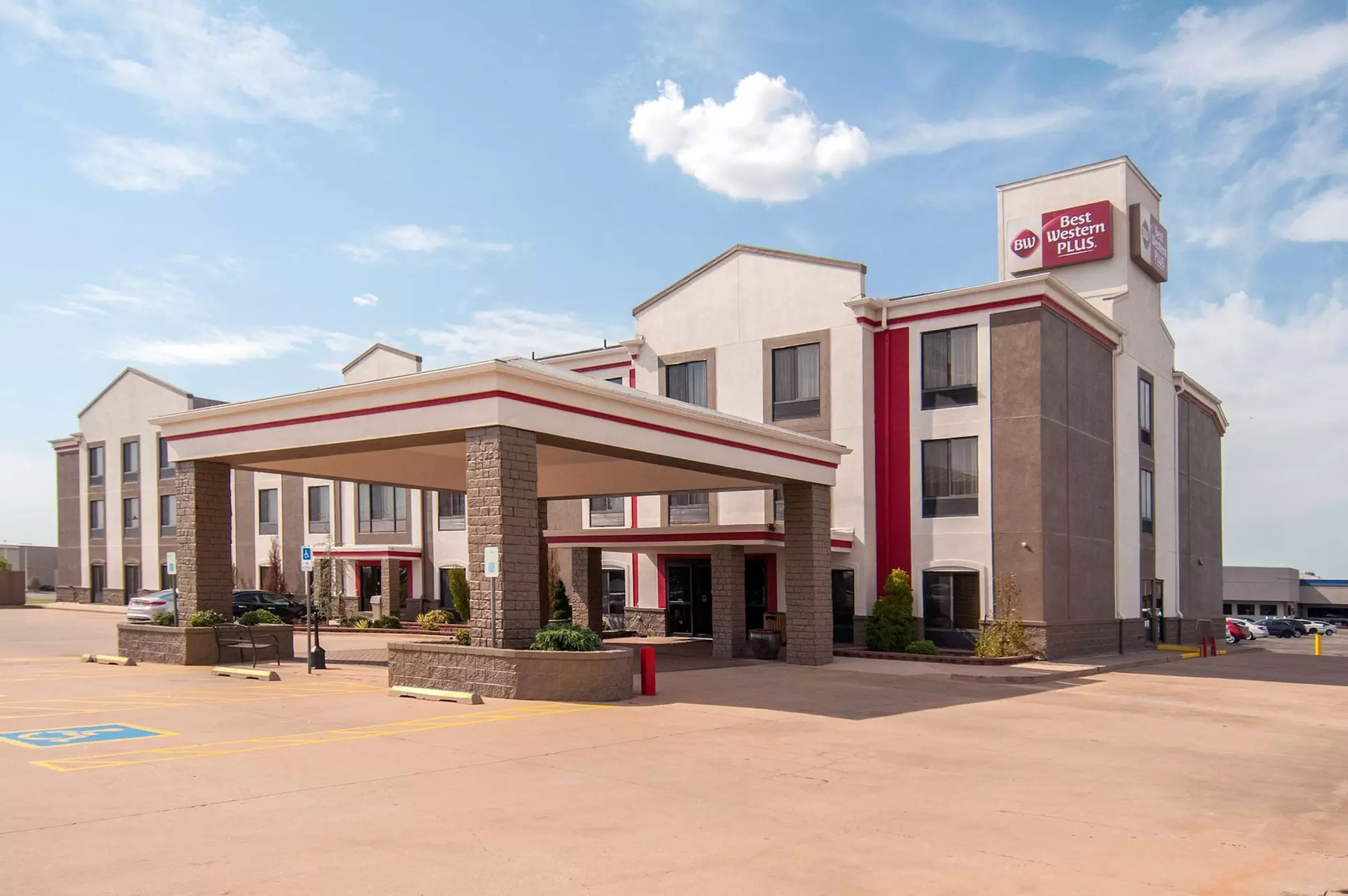 Best Western Plus Memorial Inn & Suites - Primary Image