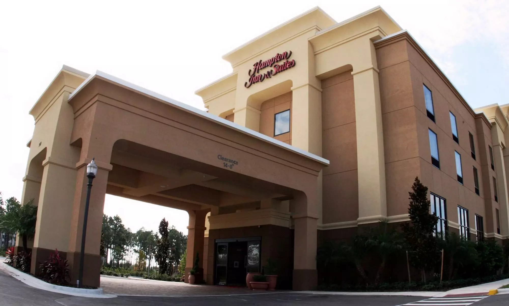 Hampton Inn & Suites Orlando-John Young Pkwy/S. Park - Primary Image