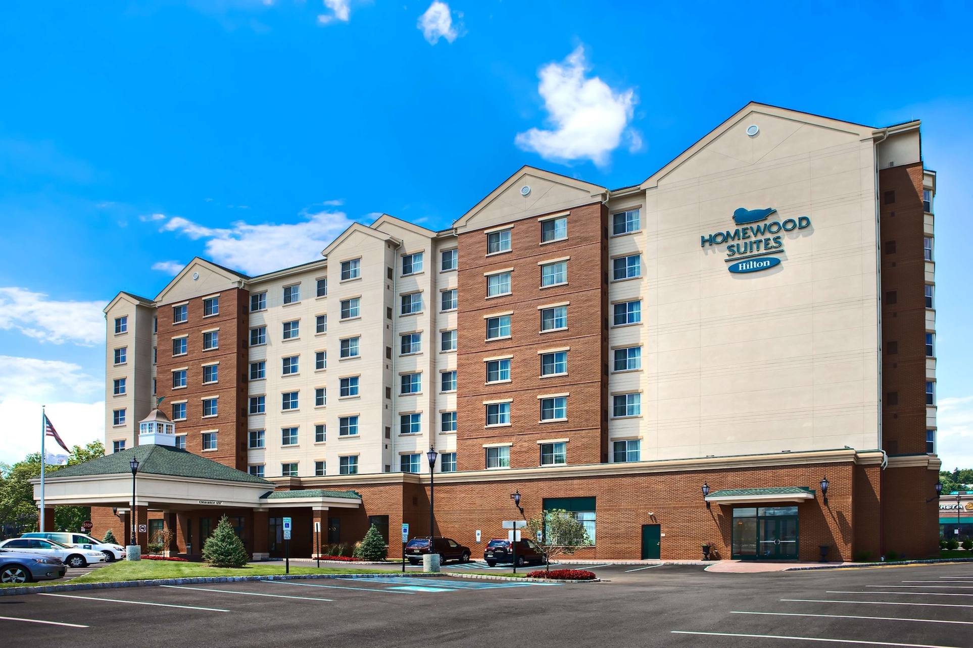 Homewood Suites by Hilton East Rutherford - Meadowlands