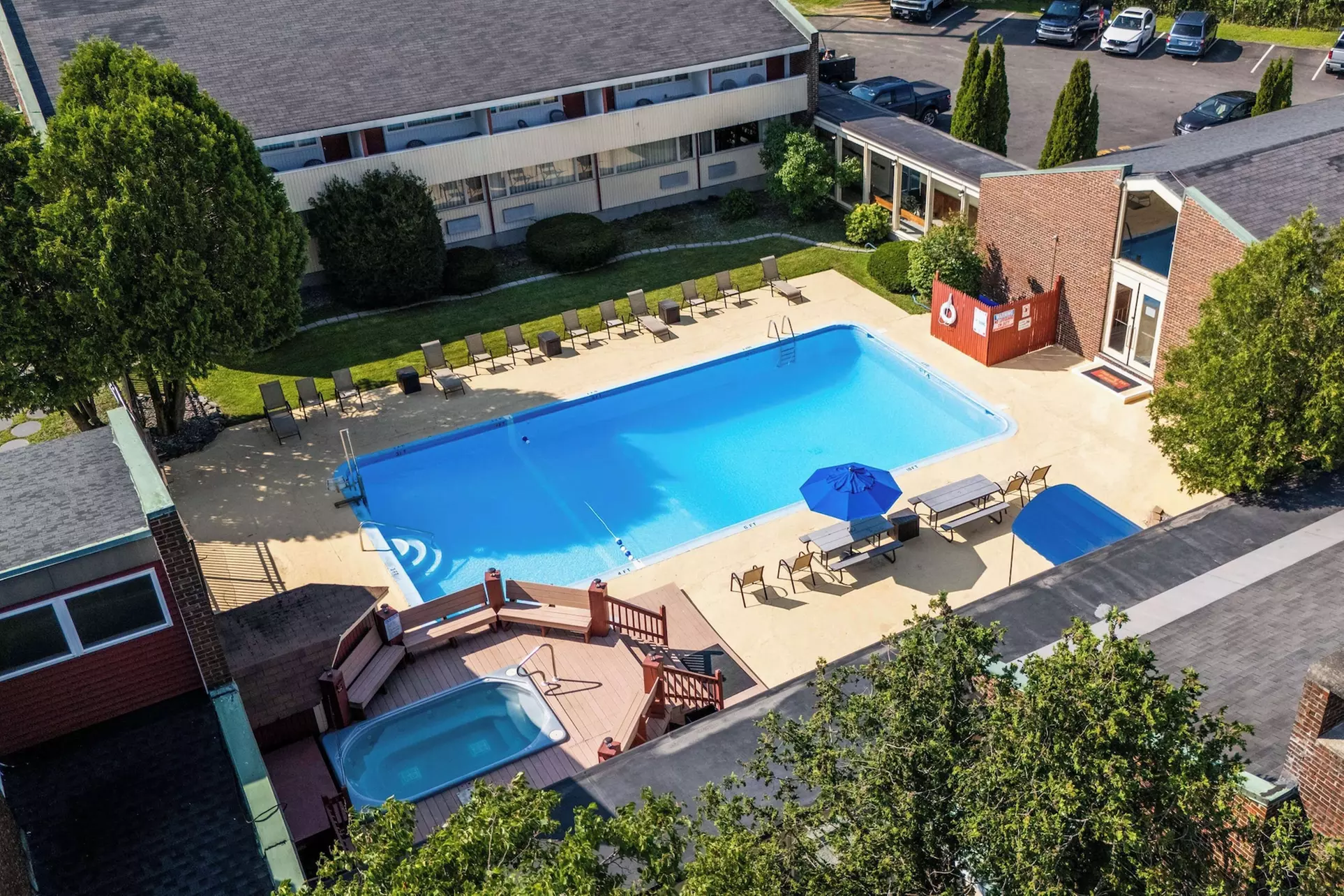 Fireside Inn & Suites Waterville - Primary Image