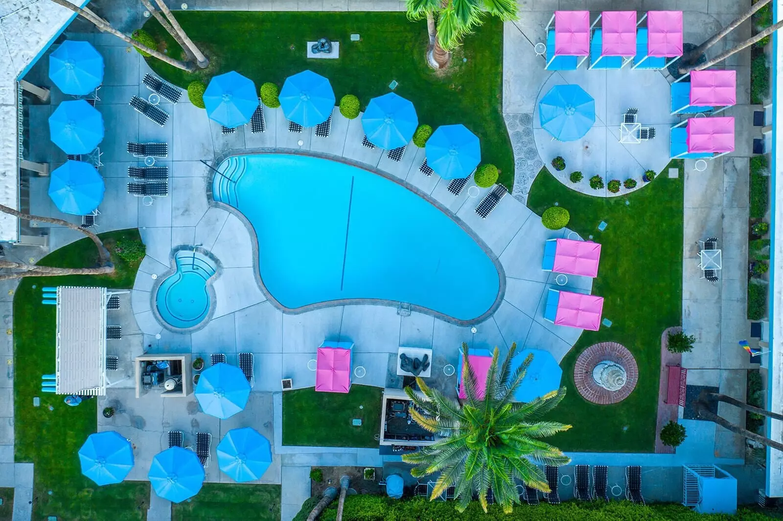 Inndulge -- A Modern Gay Men's Resort - Primary Image