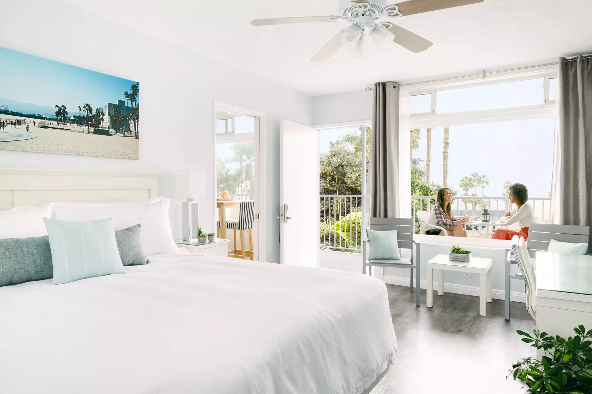 Bayside Hotel - Primary Image