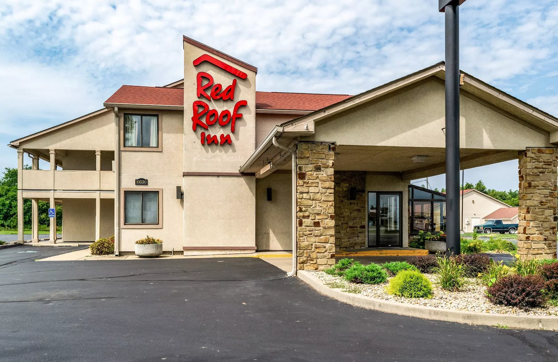 Red Roof Inn Columbus - Taylorsville - Primary Image