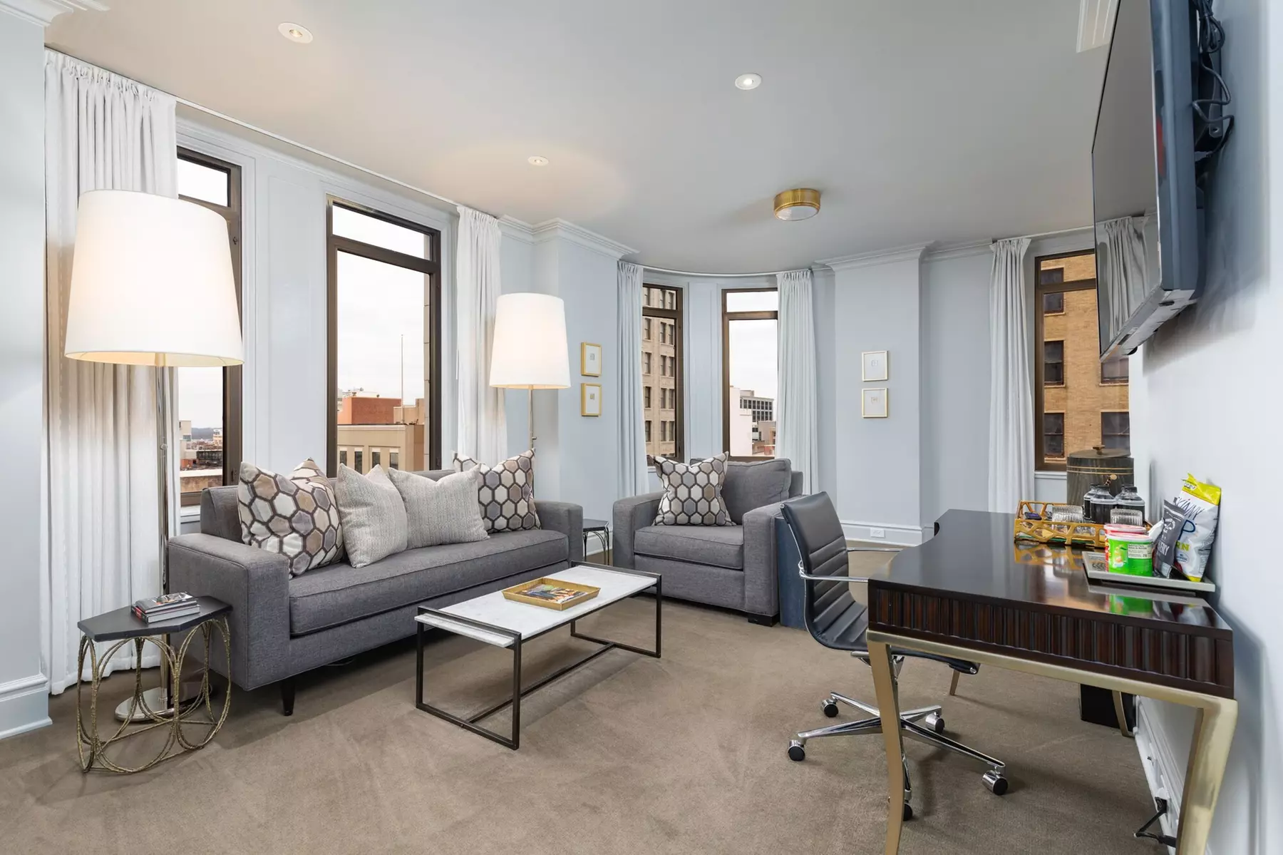 John Hand Club Hotel - Primary Image