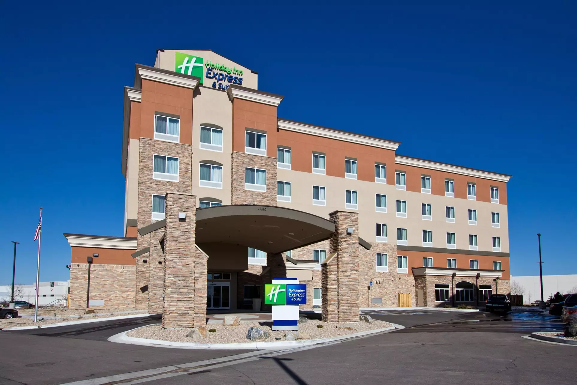 Holiday Inn Express Hotel & Suites Denver East-Peoria Street by IHG - Primary Image