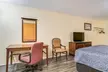 Econo Lodge At Six Flags - Second Medium
