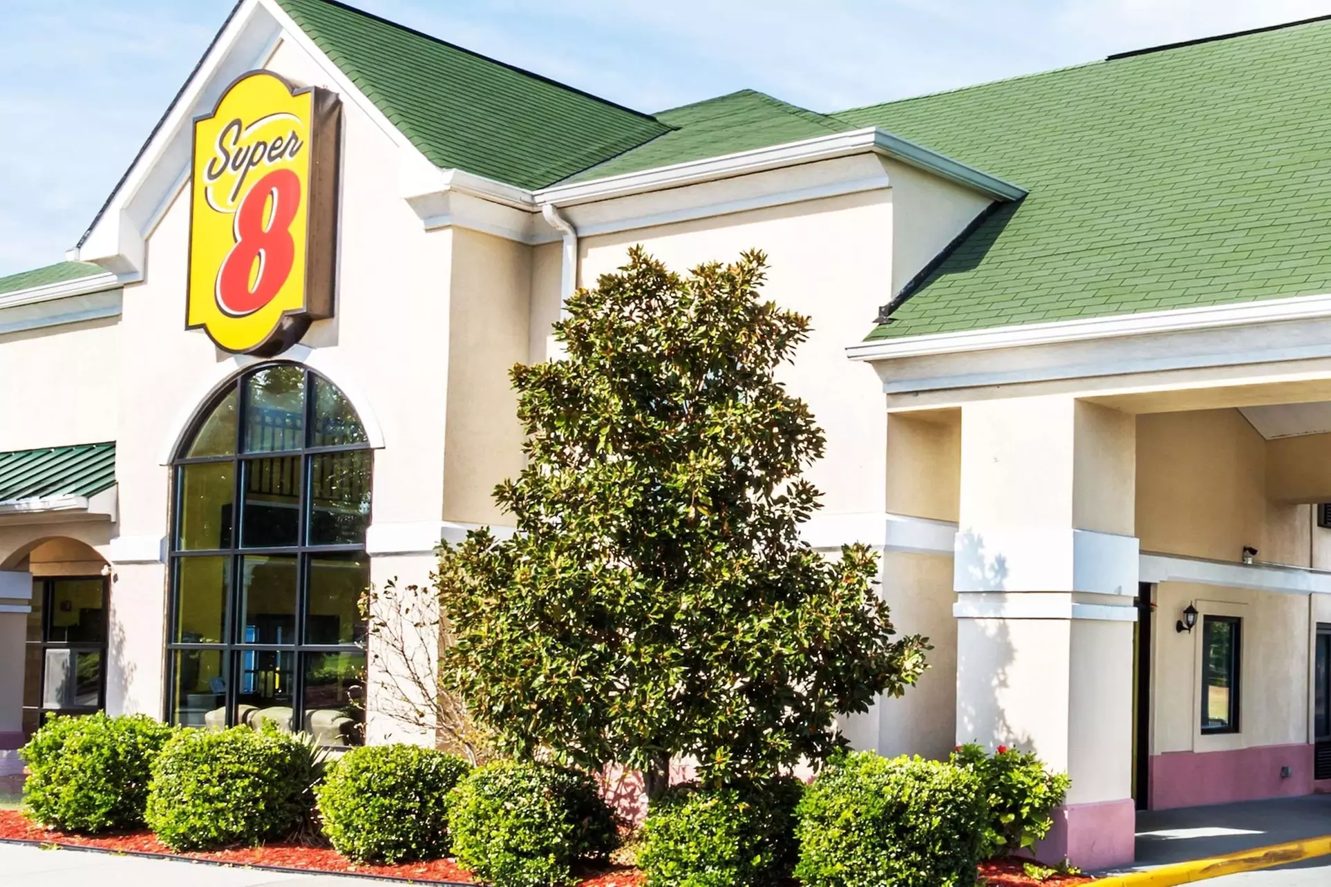 Super 8 by Wyndham Hull Street Midlothian / Richmond Area - Primary Image