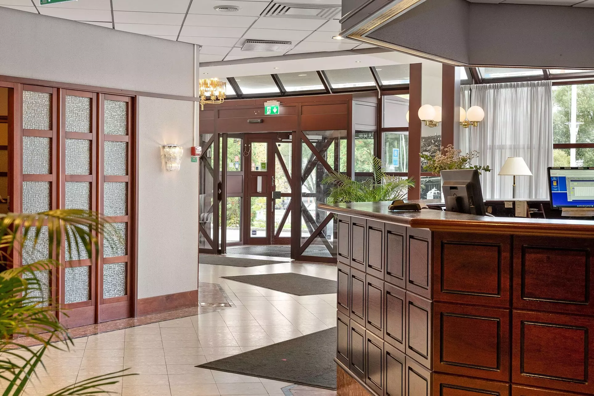 Best Western Royal Star - Primary Image