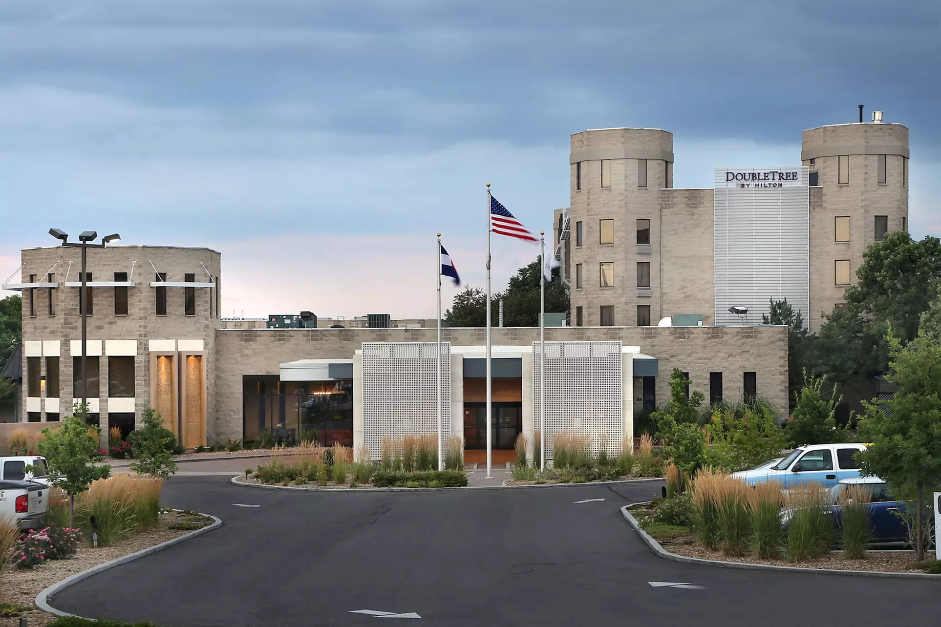 DoubleTree by Hilton Denver - Thornton - Primary Image