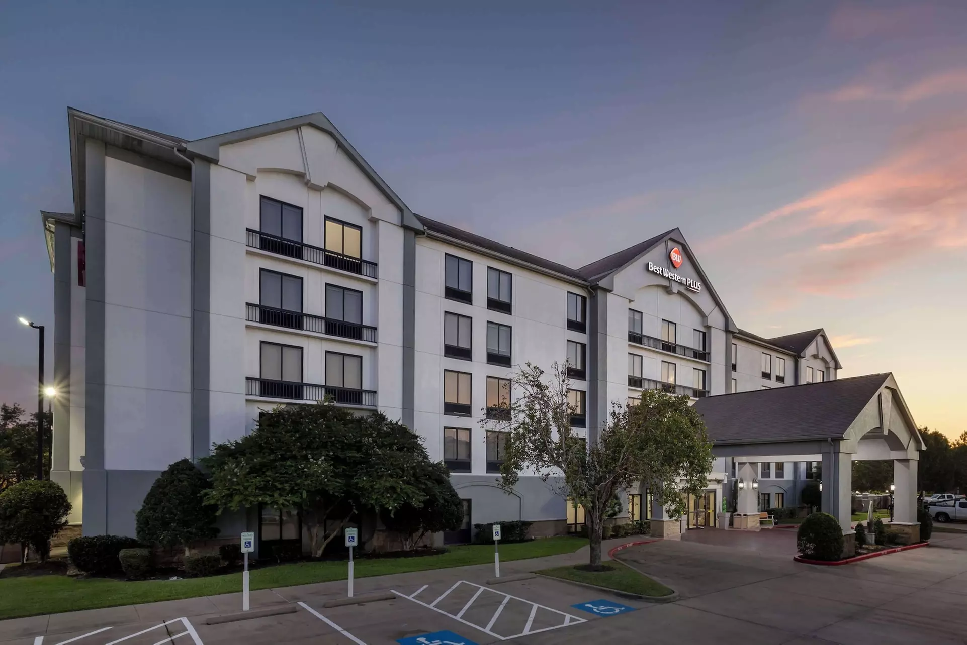 Best Western Plus Sugar Land/Stafford - Primary Image