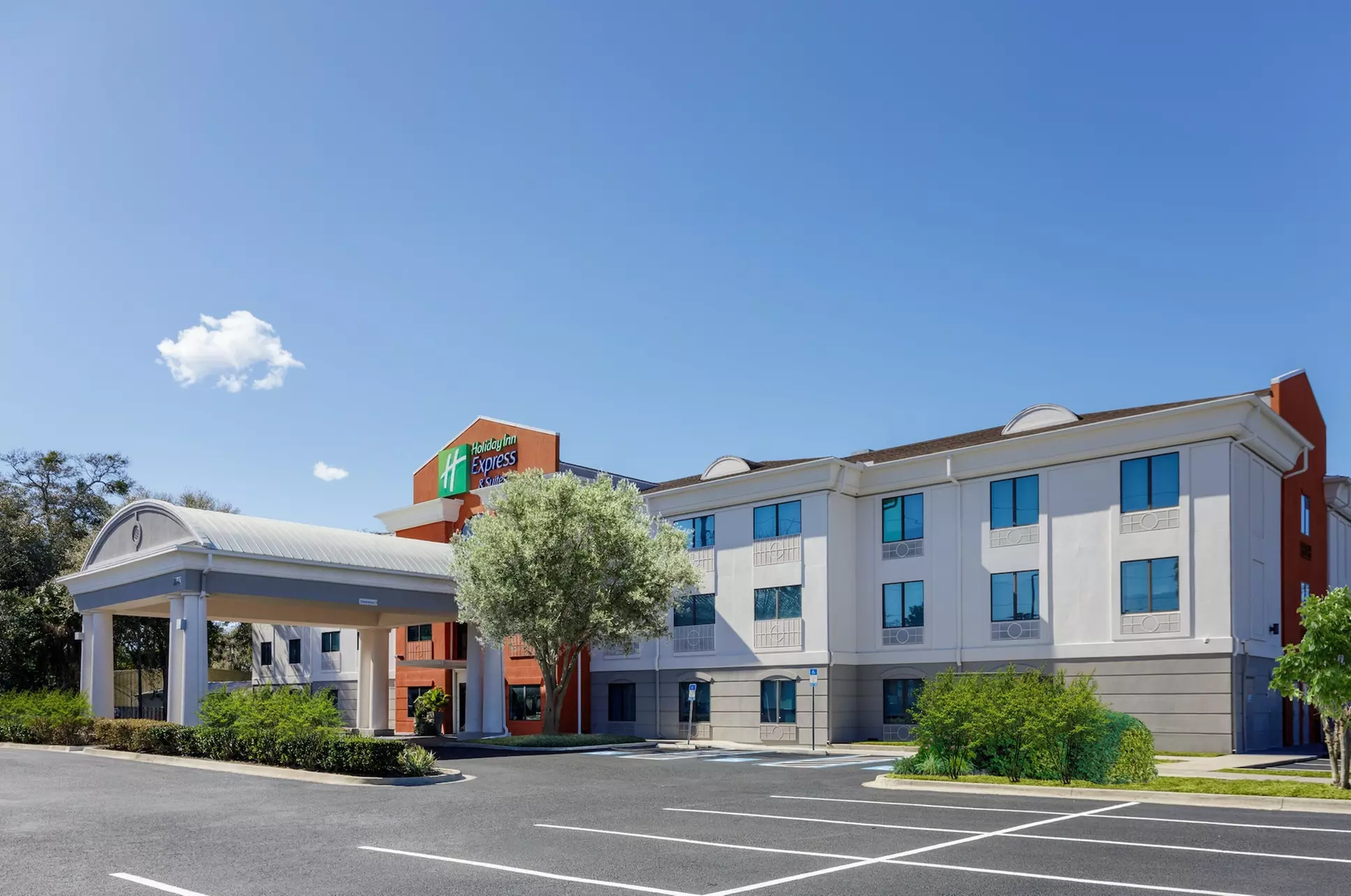 Holiday Inn Express & Suites Jacksonville - Atlantic Beach by IHG - Primary Image