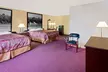 Super 8 by Wyndham Iowa Falls - Second Medium