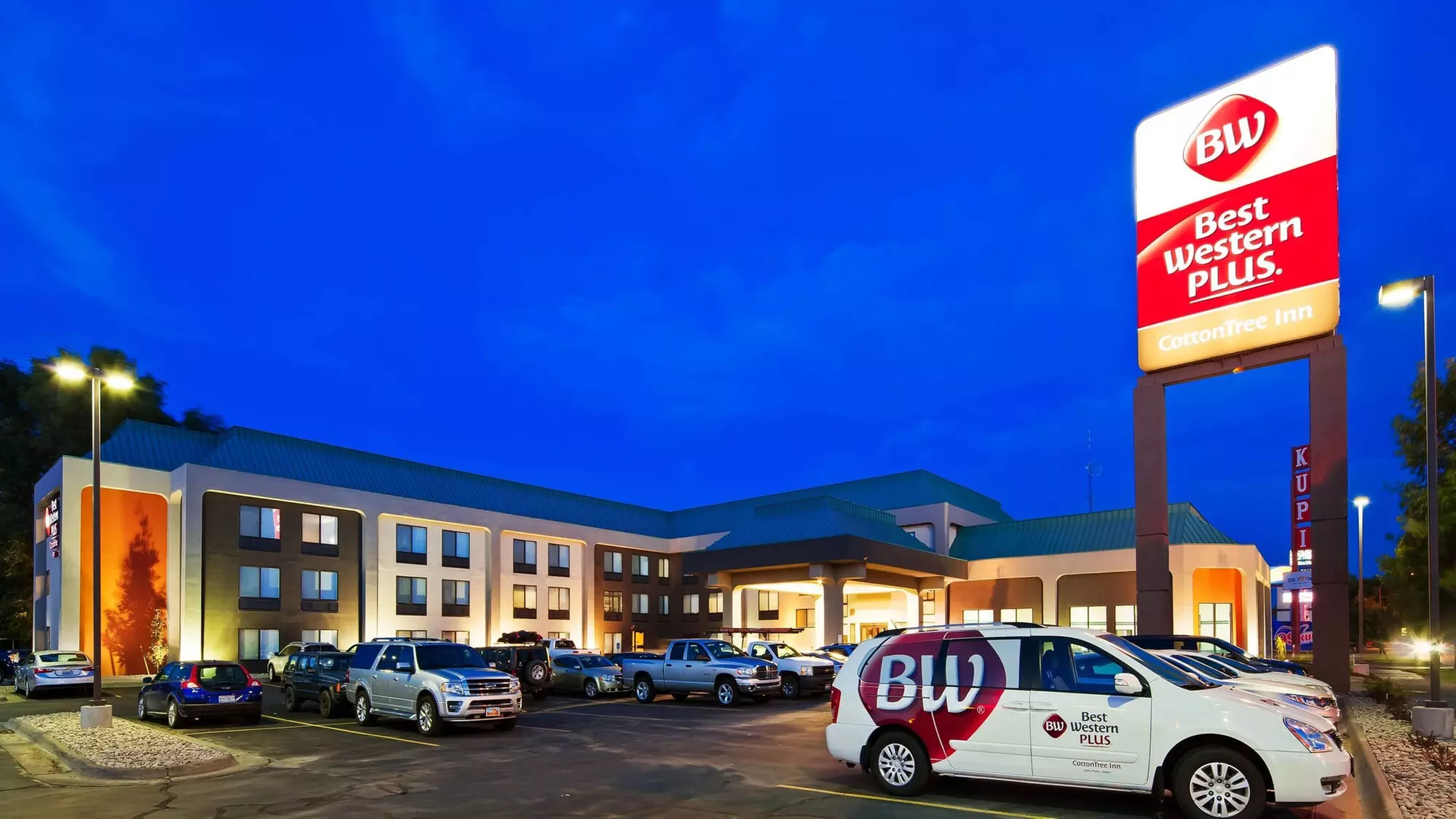 Best Western Plus Cottontree Inn - Primary Image