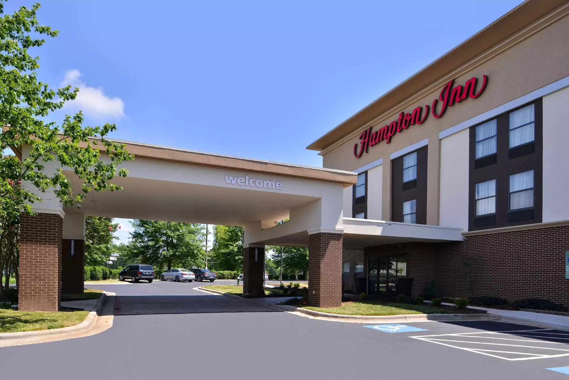 Hampton Inn Greensboro-East - Primary Image