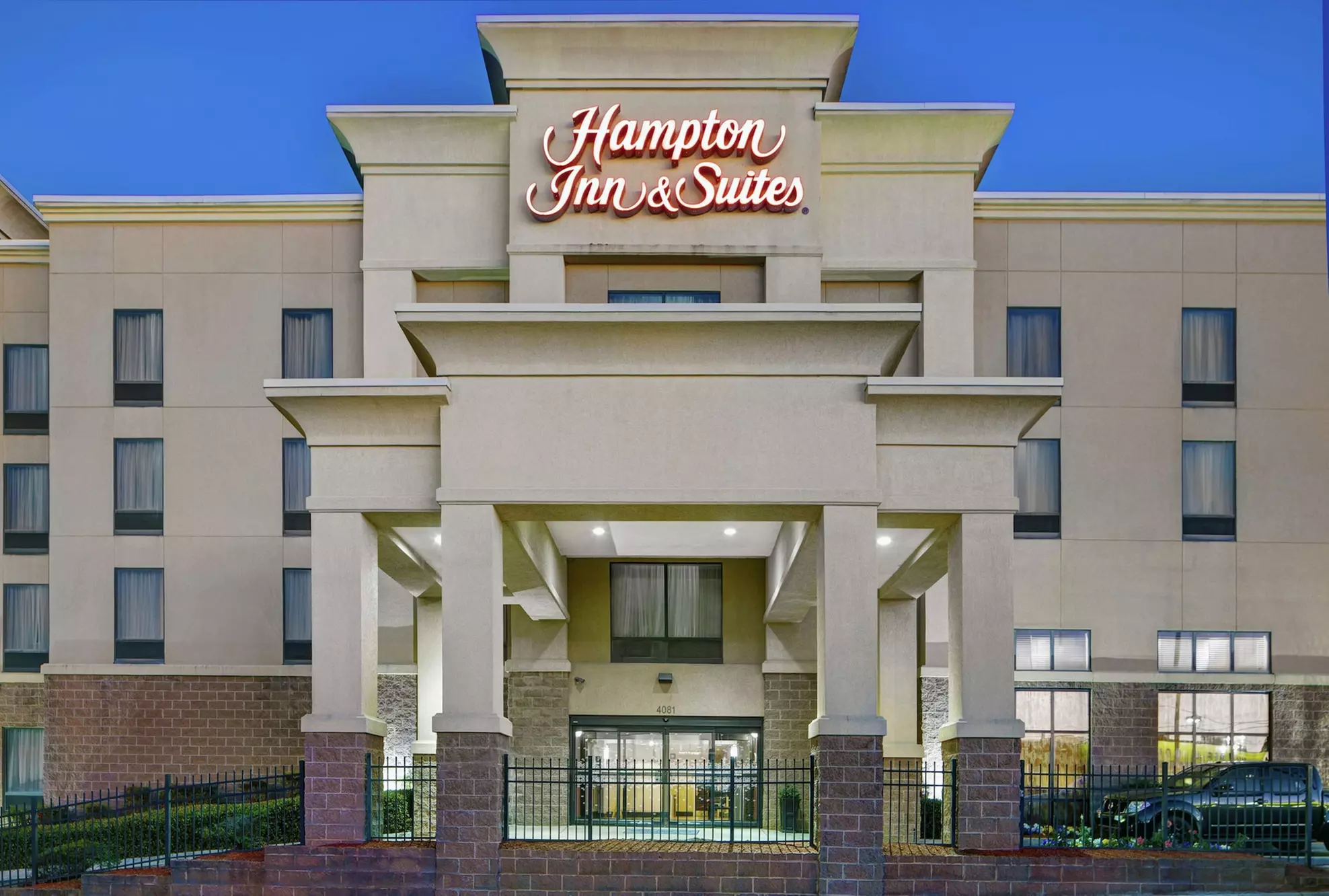 Hampton Inn & Suites Augusta West - Primary Image