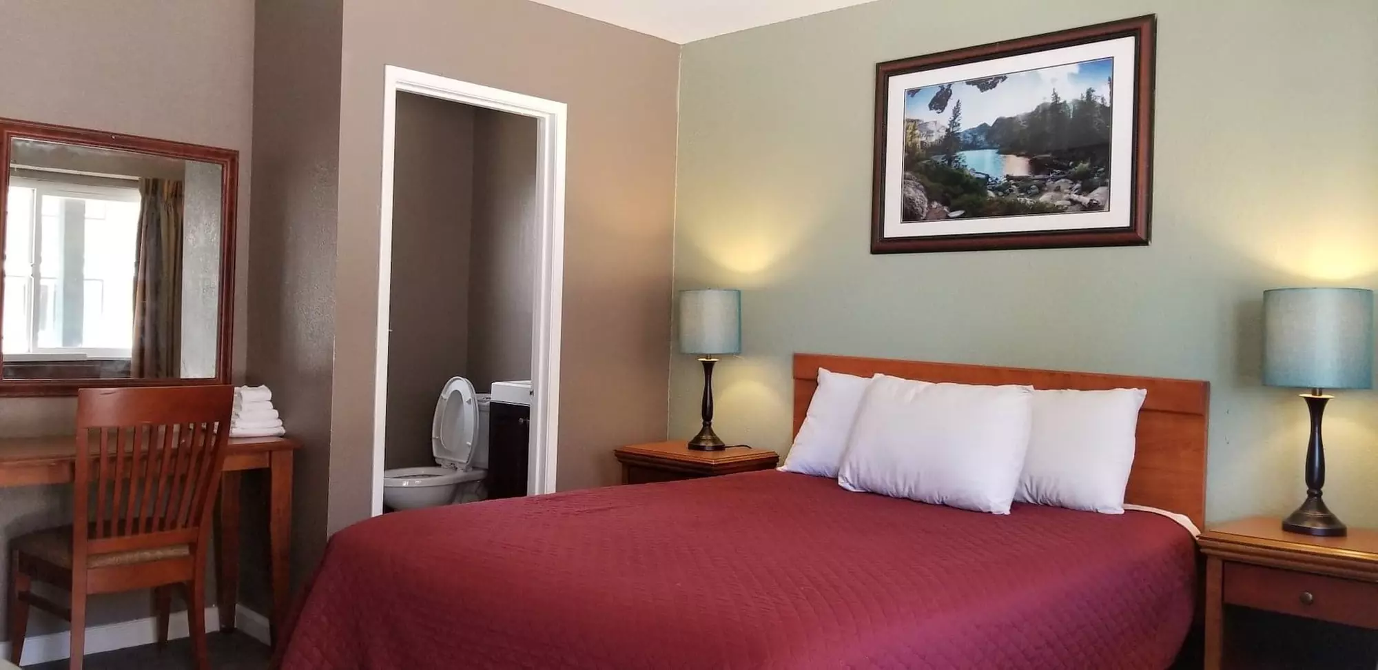 A&A Lake Tahoe Inn - Primary Image