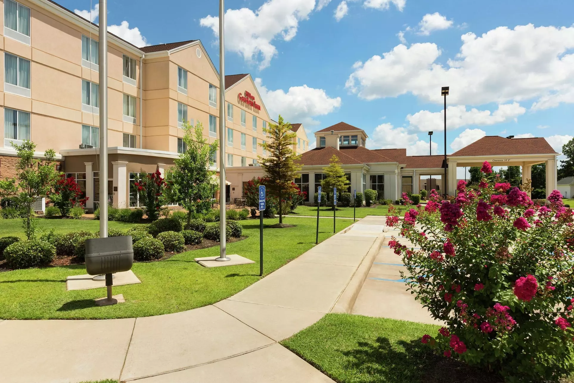 Hilton Garden Inn Shreveport - Primary Image
