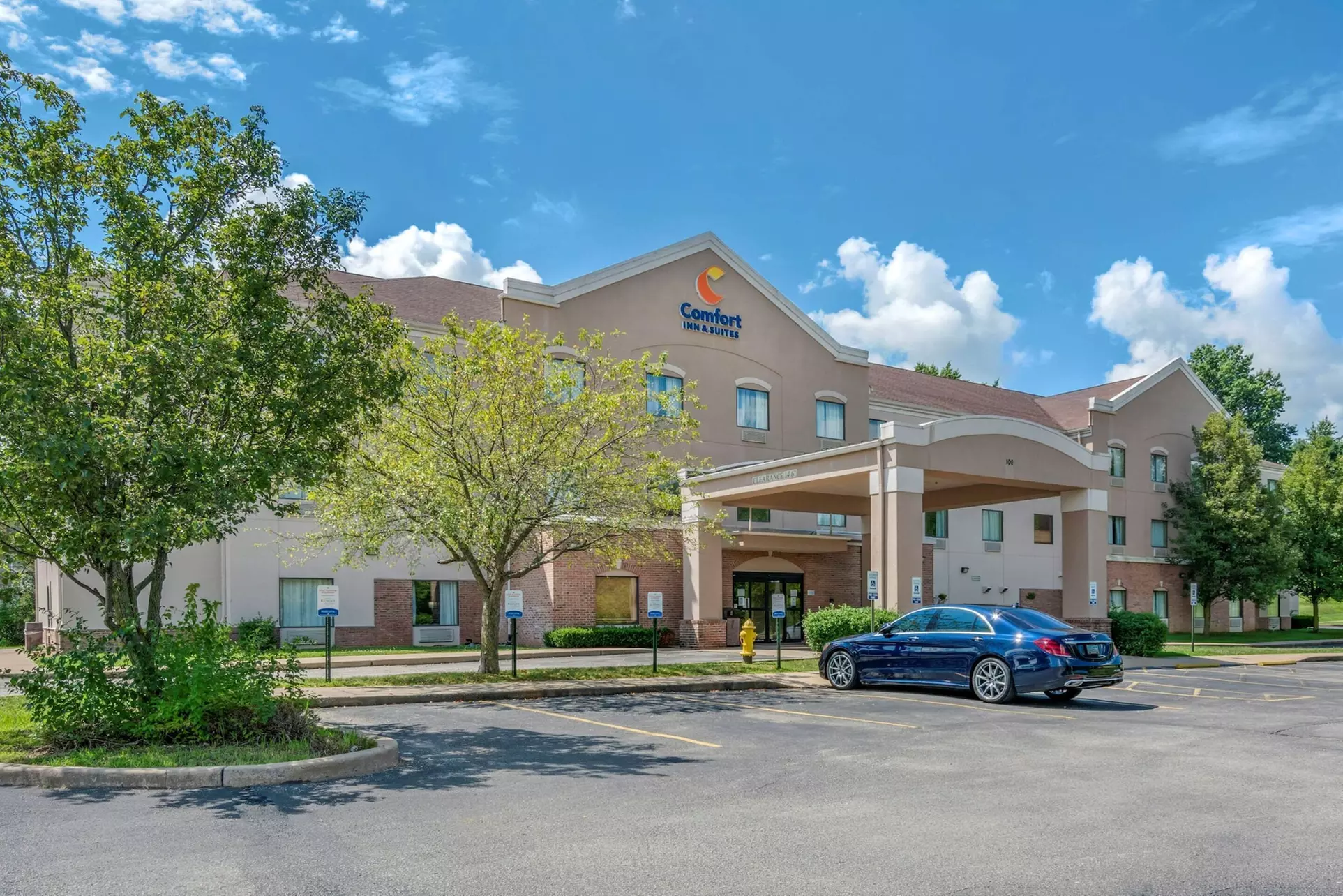 Comfort Inn & Suites St. Louis - O'Fallon - Primary Image