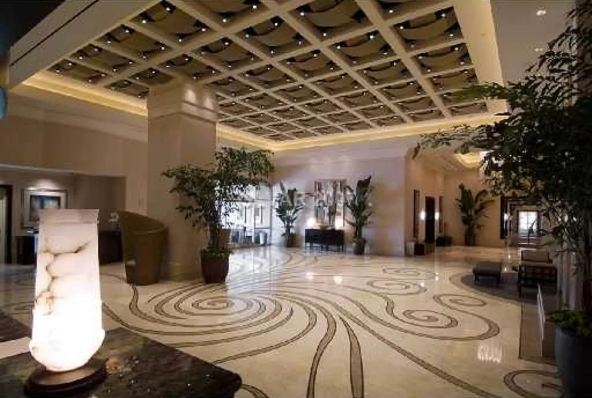 StripViewSuites at Signature - Primary Image