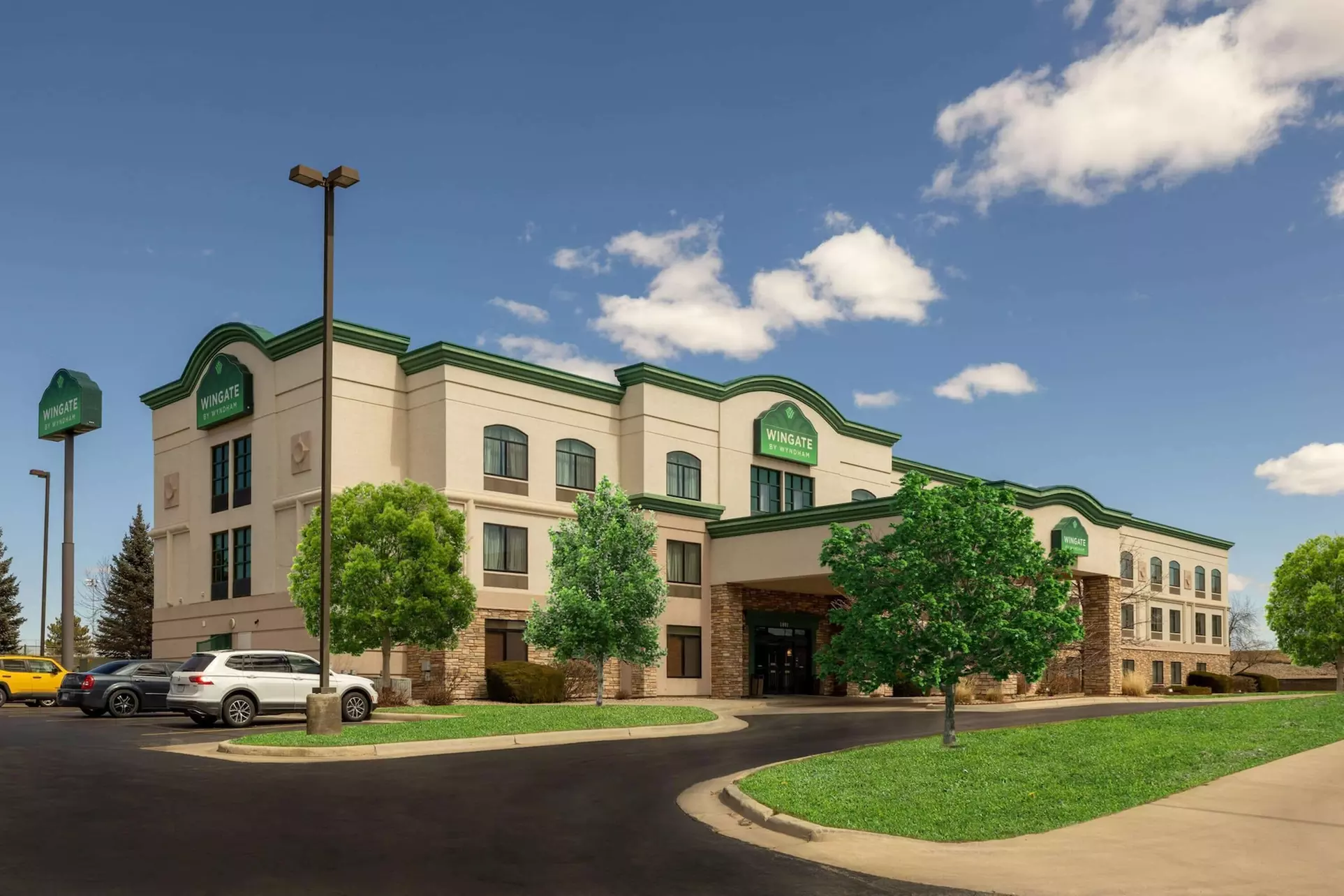 Wingate by Wyndham Gillette - Primary Image