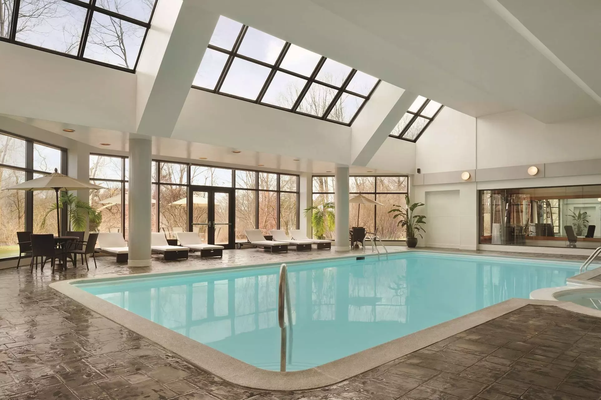 Hilton East Brunswick Hotel & Executive Meeting Center - Primary Image