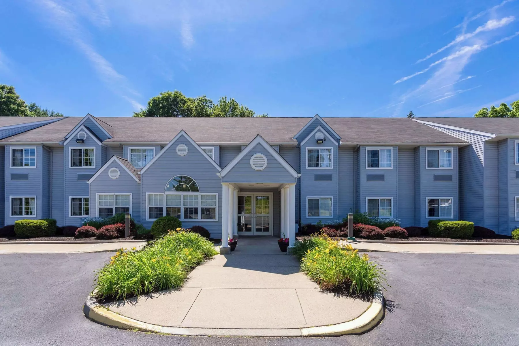 Microtel Inn & Suites by Wyndham Bethel/Danbury - Primary Image