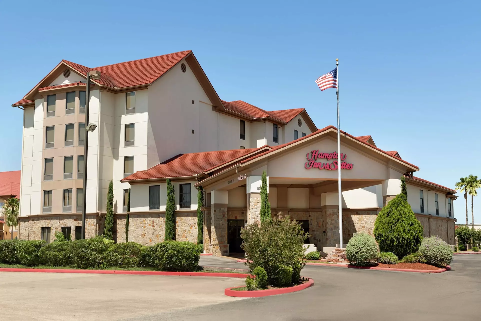 Hampton Inn & Suites Houston/Clear Lake-Nasa Area - Primary Image