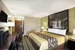 Super 8 by Wyndham Tuscola - Second Medium
