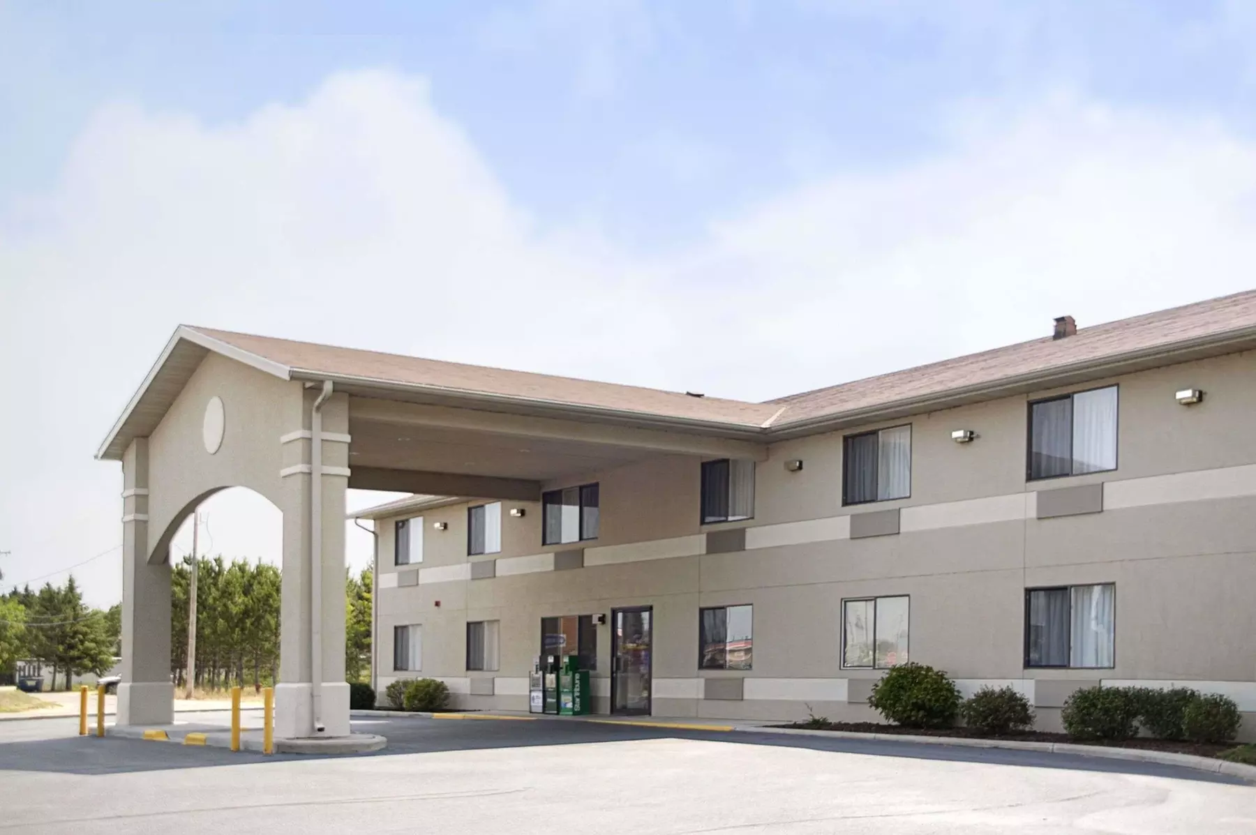 Super 8 by Wyndham Park Rapids - Primary Image